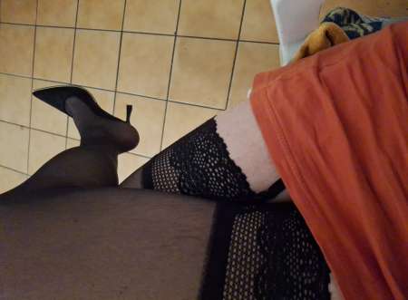 Photo ads/2554000/2554138/a2554138.jpg : Travesti seul a saisir