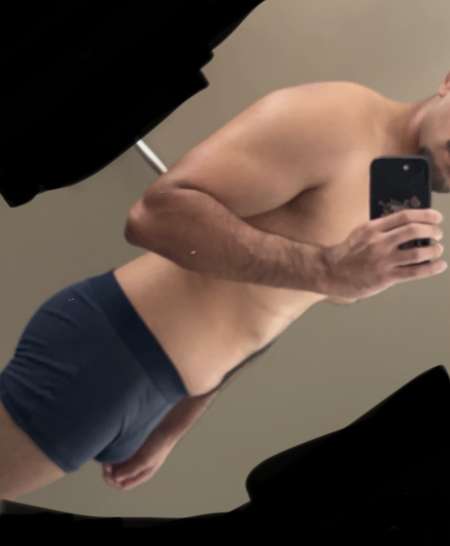 Photo ads/2554000/2554793/a2554793.jpg : Cherche femme à baiser