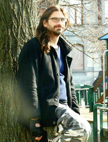 Photo ads/2555000/2555704/a2555704.jpg : Dominant cherche S ( 25 a 65ans), avec rondeur et