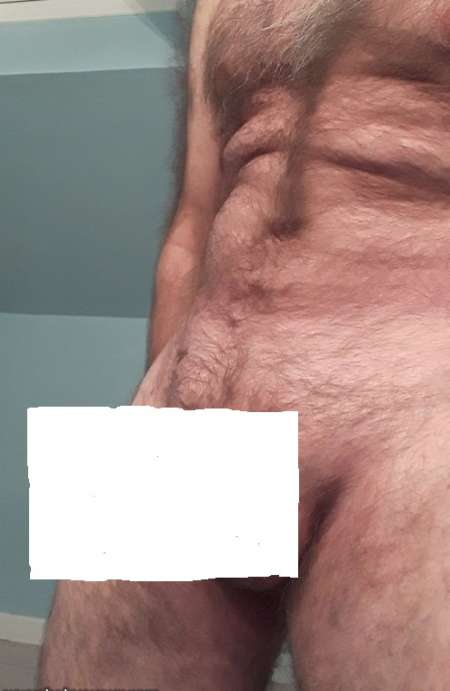 Photo ads/2556000/2556594/a2556594.jpg : Voyeur 60ans recherche Couple