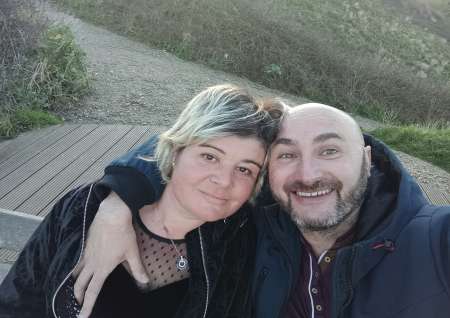 Photo ads/2557000/2557037/a2557037.jpg : Recherche voyeur dragueur