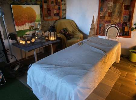 Photo ads/2557000/2557079/a2557079.jpg : Massage naturiste pour femme