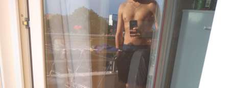 Photo ads/2557000/2557376/a2557376.jpg : J h propose massage naturiste relaxant/tantrique