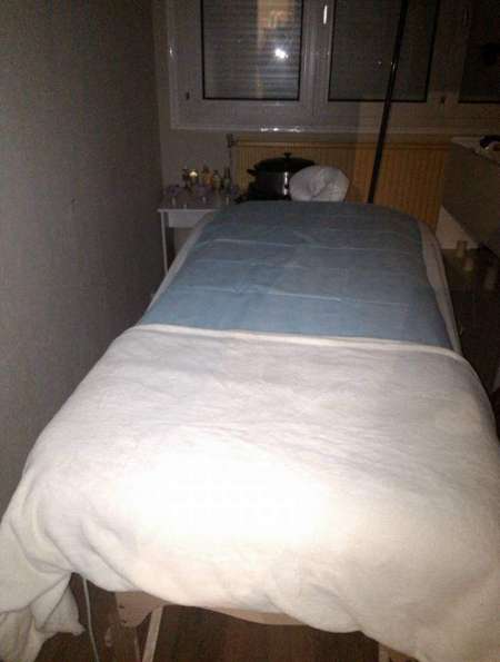 Photo ads/2558000/2558446/a2558446.jpg : propose massage gratuit serieux pour dame