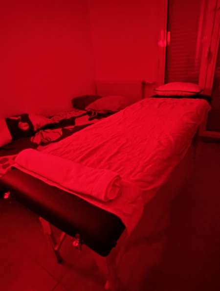 Photo ads/2560000/2560924/a2560924.png : Massage sportif, relaxation, ...