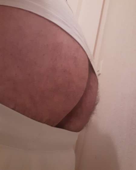 Photo ads/2561000/2561472/a2561472.jpg : Recherche belle queue