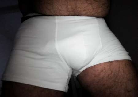 Photo ads/2563000/2563082/a2563082.jpg : H mûr recherche CPL heteros ou Bi et femmes mêmes