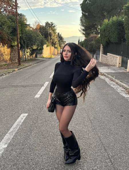 Photo ads/2563000/2563774/a2563774.jpg : Cherche modele photo femmes