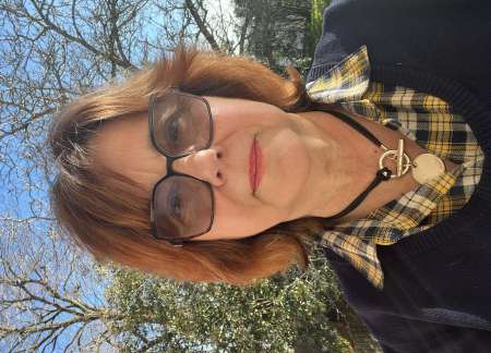 Photo ads/2565000/2565124/a2565124.jpg : Massages seule ou 4 mains