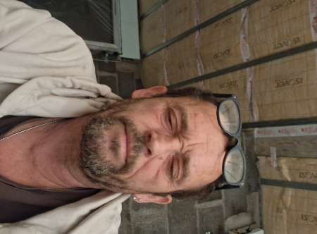 Photo ads/2565000/2565137/a2565137.jpg : Cherche fellation sur issoire