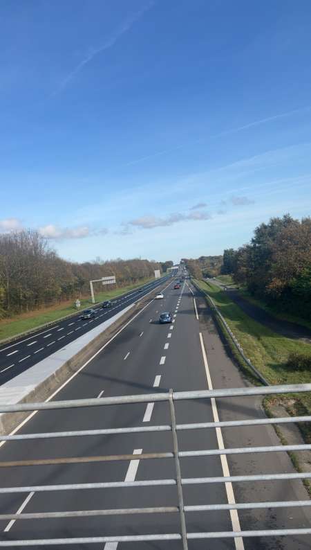 Photo ads/2572000/2572610/a2572610.jpg : Homme motivé à la recherche du travail