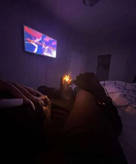 Photo ads/2573000/2573771/a2573771.jpg : Recherche femme discrète