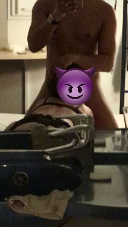 Photo ads/2573000/2573986/a2573986.jpg : Daddy caramel pour chienne en rut