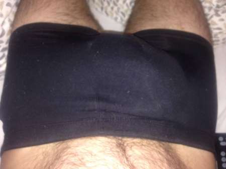 Photo ads/2574000/2574186/a2574186.jpg : Recherche femme mariée au sol