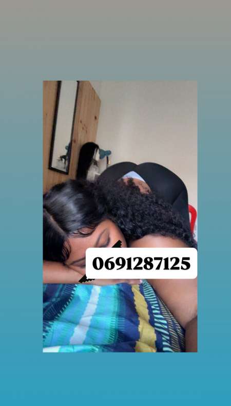 Photo ads/2575000/2575062/a2575062.jpg : Belle negresse sexy