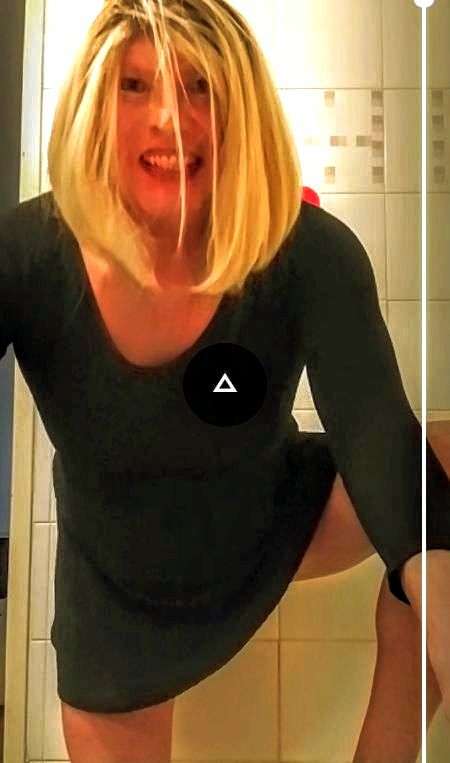 Photo ads/2575000/2575279/a2575279.jpg : Melanie travesti douce