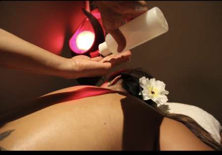 Photo ads/2575000/2575325/a2575325.jpg : Massage Bien-Etre ..