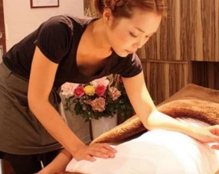 Photo ads/2577000/2577191/a2577191.png : Salon de massage à Vanne