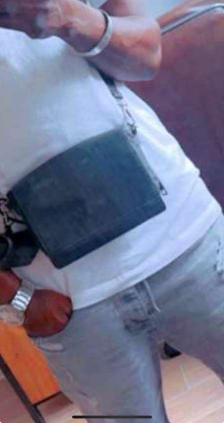 Photo ads/2578000/2578816/a2578816.jpg : Je suis là pour plan