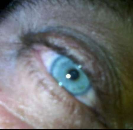 Photo ads/2579000/2579428/a2579428.jpg : Cherche plan suce occasionnel ou régulier