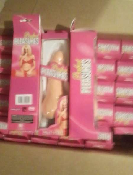 Photo ads/2580000/2580710/a2580710.jpg : Lot 10 sextoys neuf ds emballage