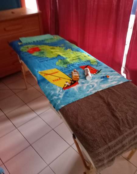 Photo ads/2584000/2584050/a2584050.jpg : Massage bien être pour femme