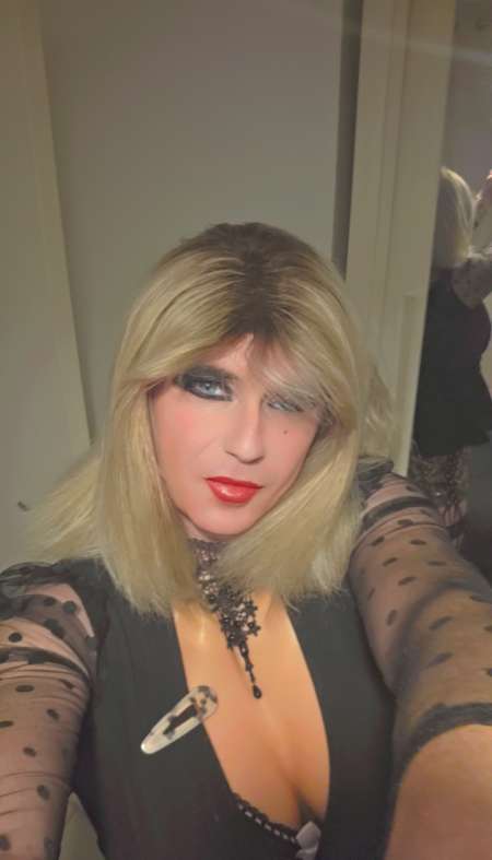 Photo ads/2584000/2584237/a2584237.jpg : Trav pour jeune homme