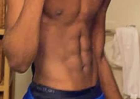 Photo ads/2584000/2584643/a2584643.jpg : Bonjour je suis dispo pou rencontre avec femme