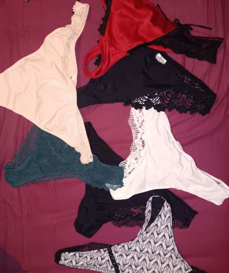 Photo ads/2584000/2584792/a2584792.jpg : String femme occasion