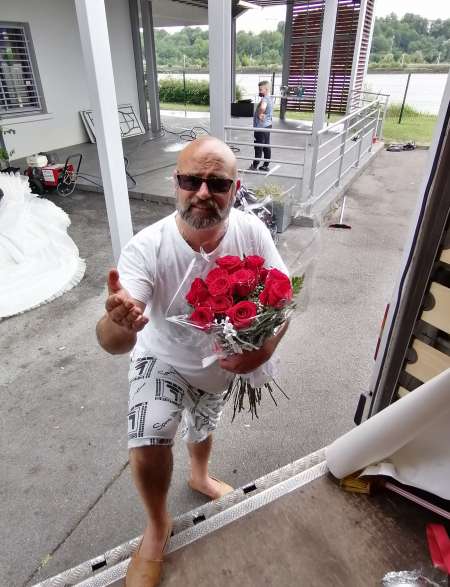 Photo ads/2585000/2585282/a2585282.jpg : Long Cunni mesdames votre plaisir ma priorité