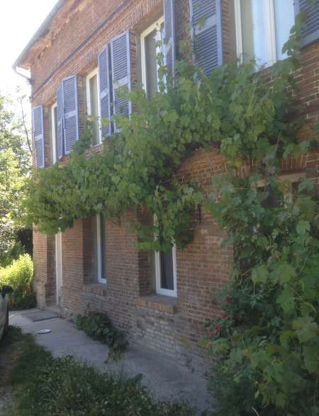 Photo ads/2585000/2585354/a2585354.jpg : j offre ma chambre maison de campagne