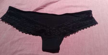 Photo ads/2585000/2585619/a2585619.jpg : Vente vêtements portés