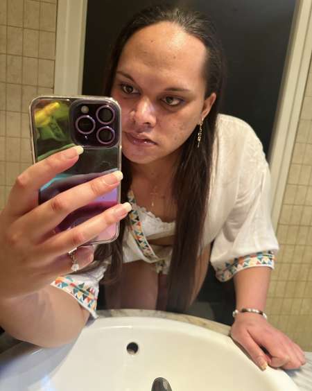 Photo ads/2588000/2588909/a2588909.jpg : Trav vous suce pour vous soulager