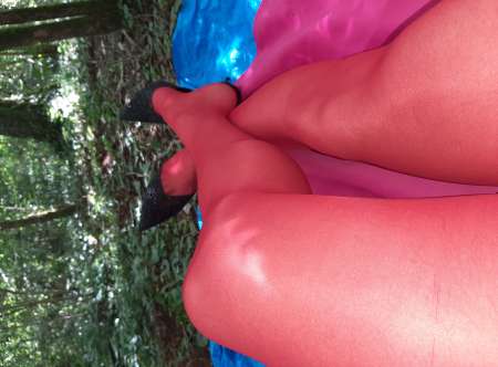 Photo ads/2589000/2589145/a2589145.jpg : Homme Féminisée cherche blacks ou maghrébin TBM