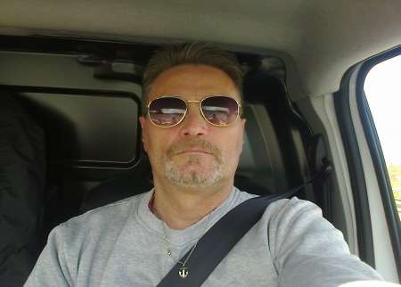 Photo ads/2592000/2592460/a2592460.jpg : Je cherche ce que je trouverai