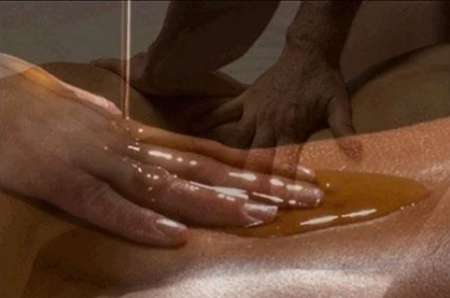 Photo ads/2597000/2597443/a2597443.jpg : Massage tantrique pour éveil de l'énergie