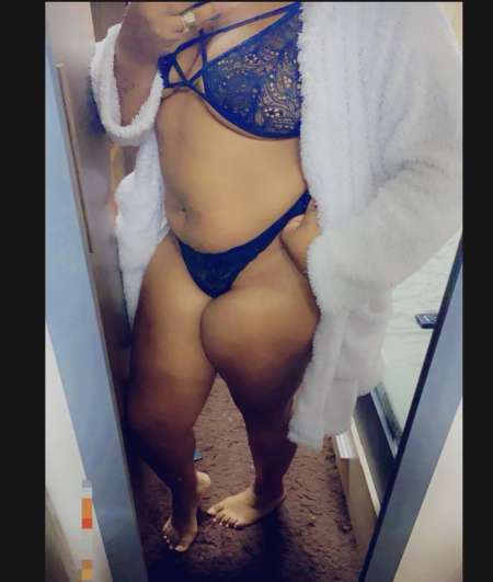 Photo ads/2600000/2600008/a2600008.jpg : Negra sexi calientes