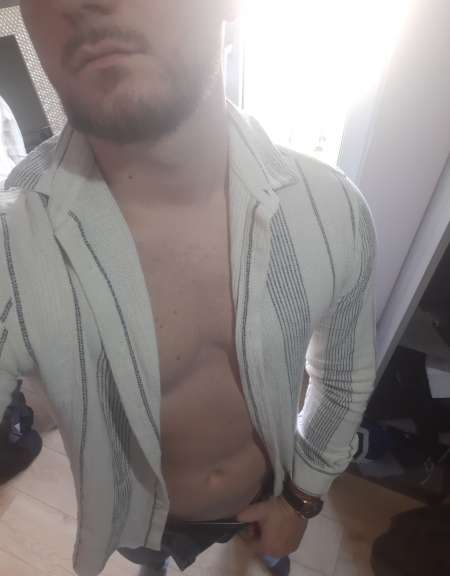 Photo ads/2600000/2600572/a2600572.jpg : H TBM recherche couple