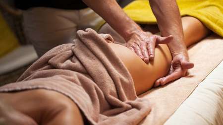 Photo ads/2602000/2602839/a2602839.jpg : Massage relaxant pour femme.