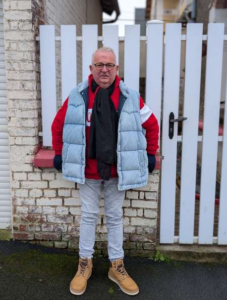 Photo ads/2604000/2604940/a2604940.jpg : Cherche femme africaine