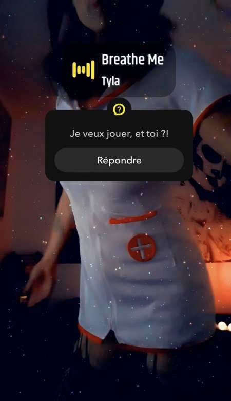 Photo ads/2605000/2605725/a2605725.jpg : Téléphone rose par message où vive voix