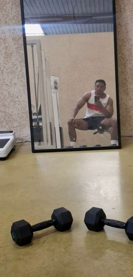 Photo ads/2606000/2606592/a2606592.jpg : Á la recherche dune belle connexion