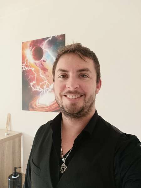 Photo ads/2608000/2608239/a2608239.jpg : Massage détente et sensuel