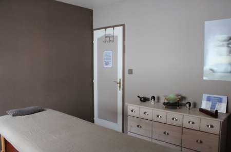 Photo ads/2611000/2611822/a2611822.jpg : Homme recherche un massage