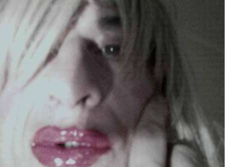Photo ads/2612000/2612356/a2612356.jpg : TRAVESTI EN CHIENNE D AFRICAINS