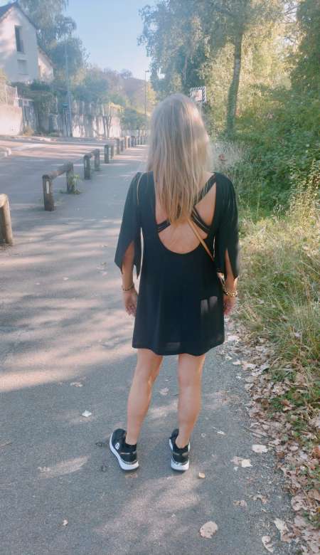 Photo ads/2612000/2612440/a2612440.jpg : Couple cherche femme bi