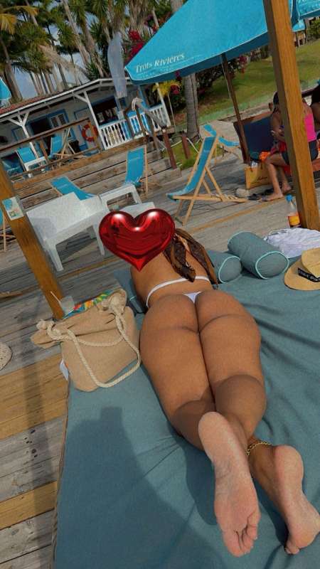 Photo ads/2613000/2613059/a2613059.jpg : Rojas disponible en Martinique