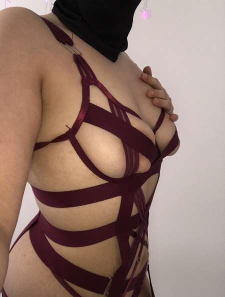 Photo ads/2613000/2613438/a2613438.jpg : Sonia reçois. a Metz