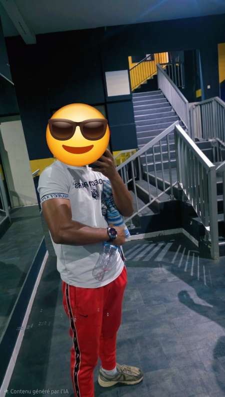 Photo ads/2615000/2615014/a2615014.jpg : Jeune homme cherche femme