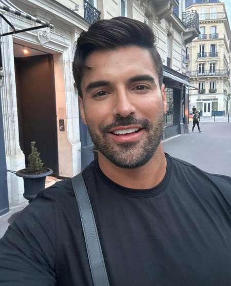 Photo ads/2616000/2616939/a2616939.jpg : Rencontre intime entre gay, je suis bien monté